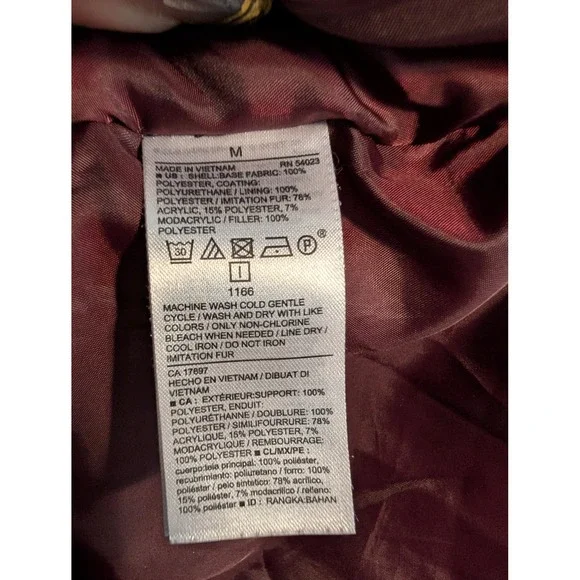 Old Navy Women's Faux Fur Hooded Burgundy Puffer Coat Jacket Size M - Picture 3 of 8